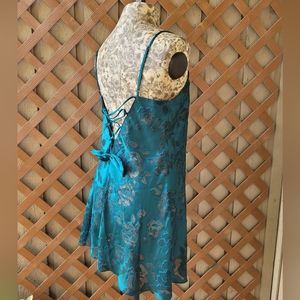 Victoria’s Secret gold label Green slip size M